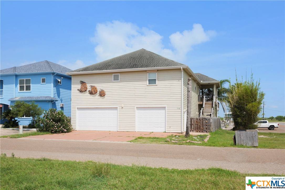 Port Mansfield, TX 78598,718 E Port DR