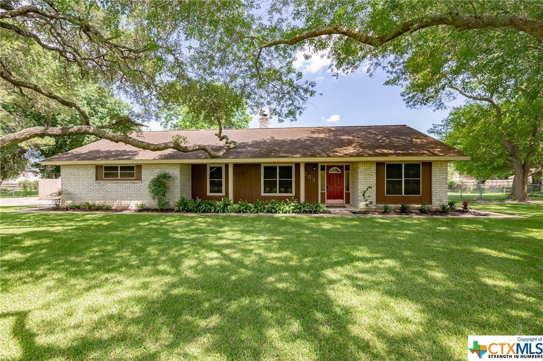 Victoria, TX 77904,203 Yucca DR