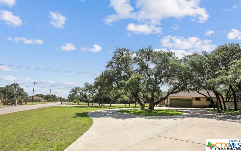 San Marcos, TX 78666,2501 Great Oaks DR