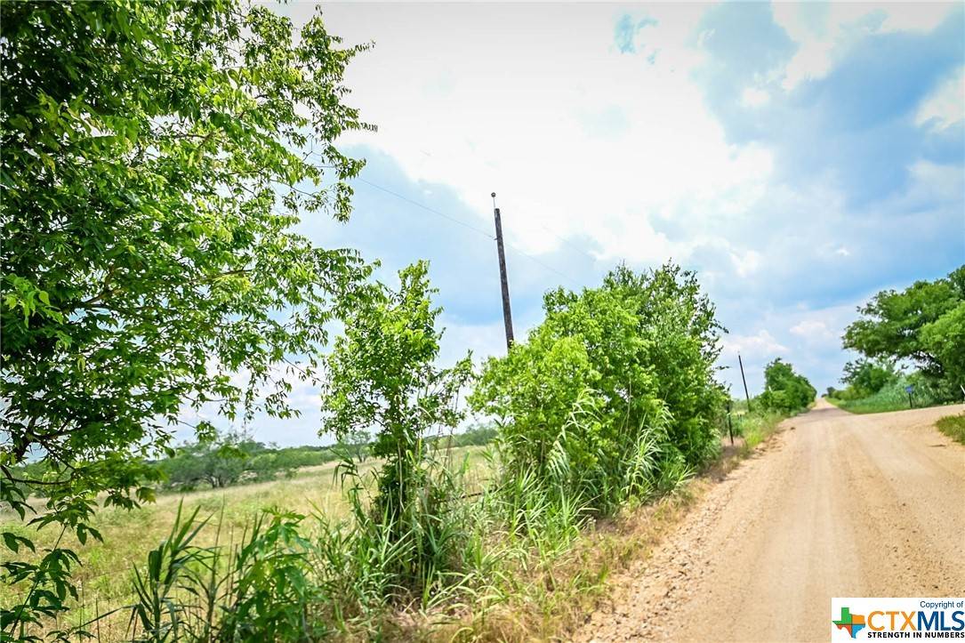 Waelder, TX 78959,000 County Road 447