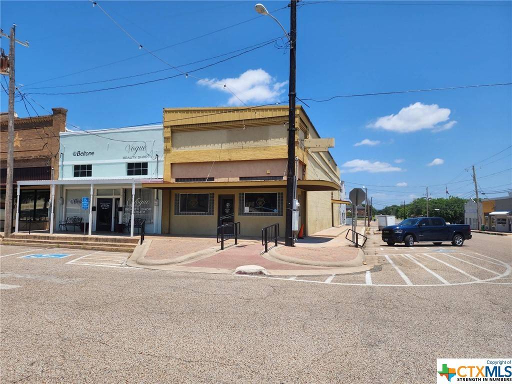 Gatesville, TX 76528,119 S 7th ST