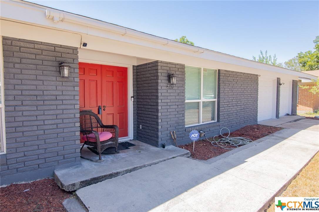 Victoria, TX 77901,2501 E Locust AVE