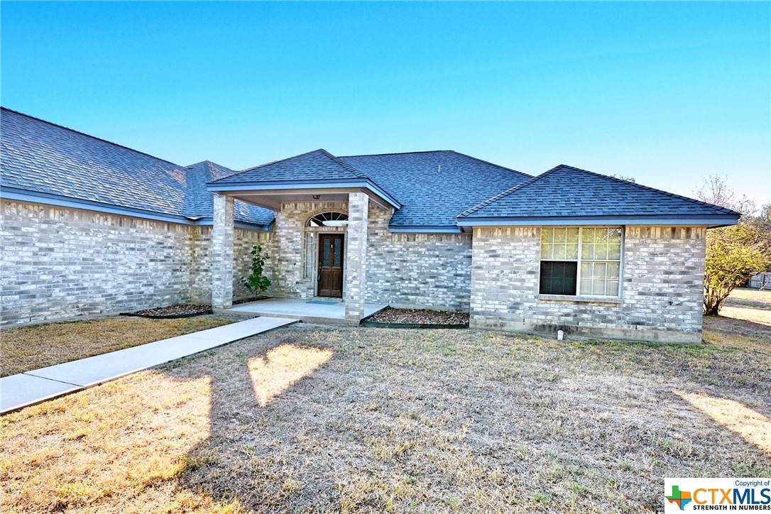 Mcqueeney, TX 78123,103 Woodlake DR