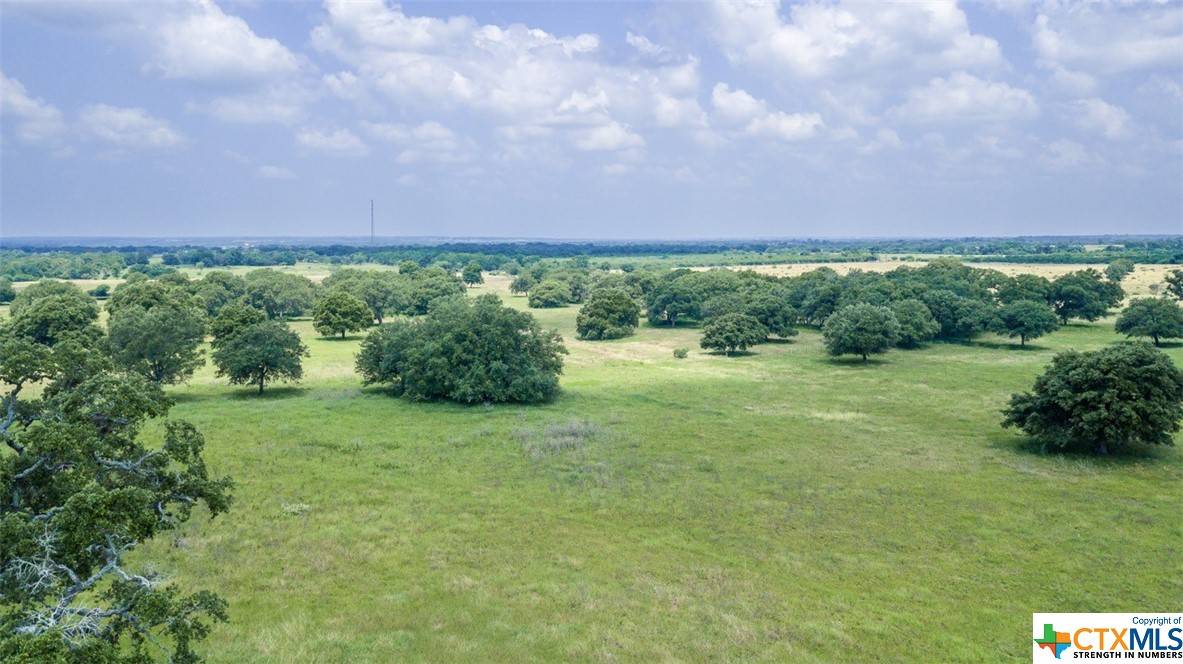 Cuero, TX 77954,3240 Concrete Edgar RD