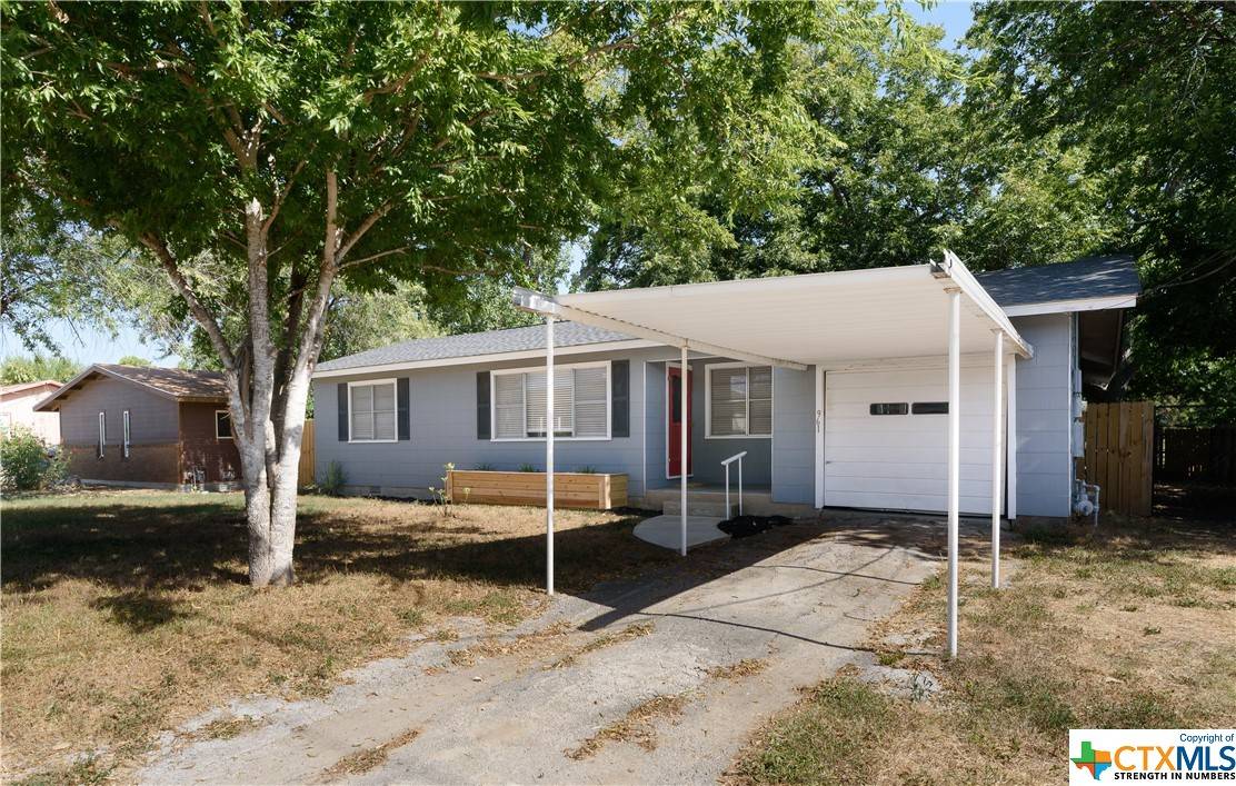 Seguin, TX 78155,961 San Antonio AVE