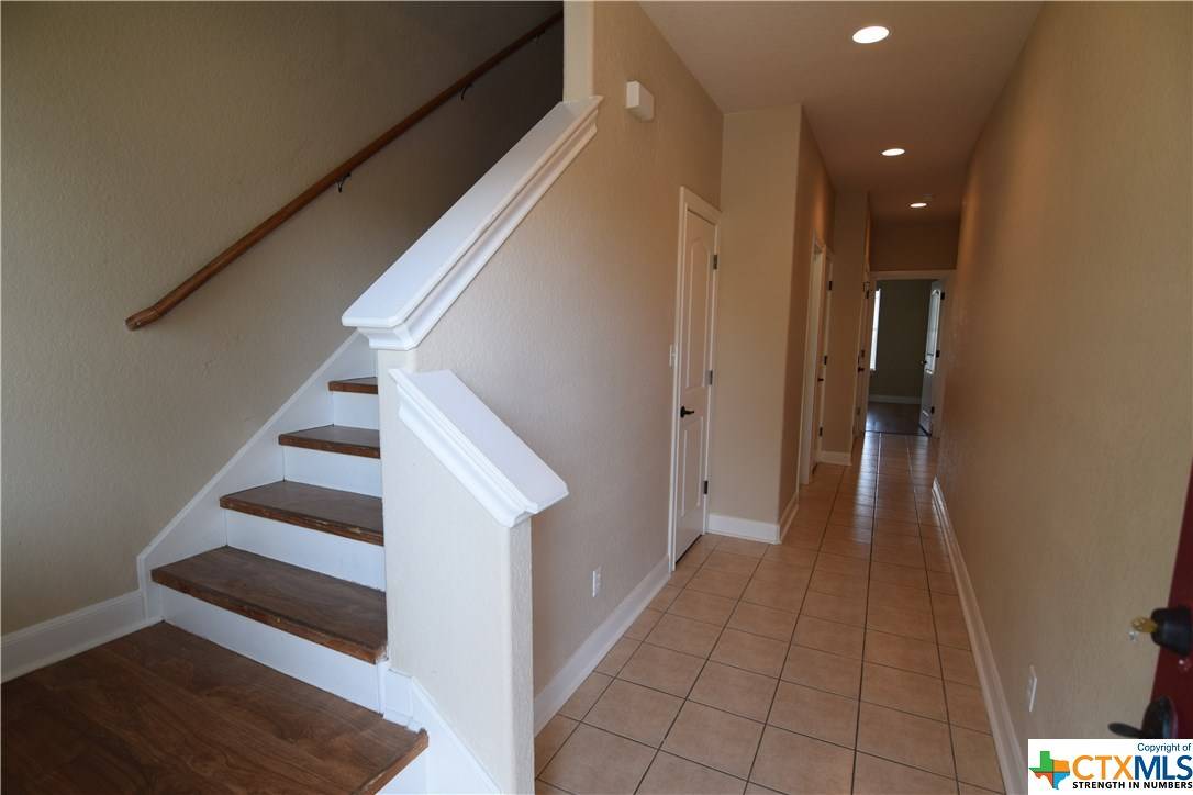 New Braunfels, TX 78130,1020 Misty Acres DR