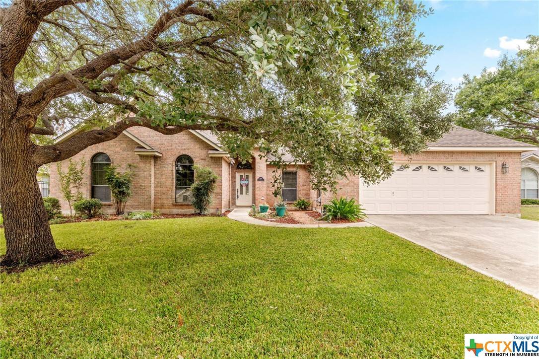 Seguin, TX 78155,968 Topaz AVE