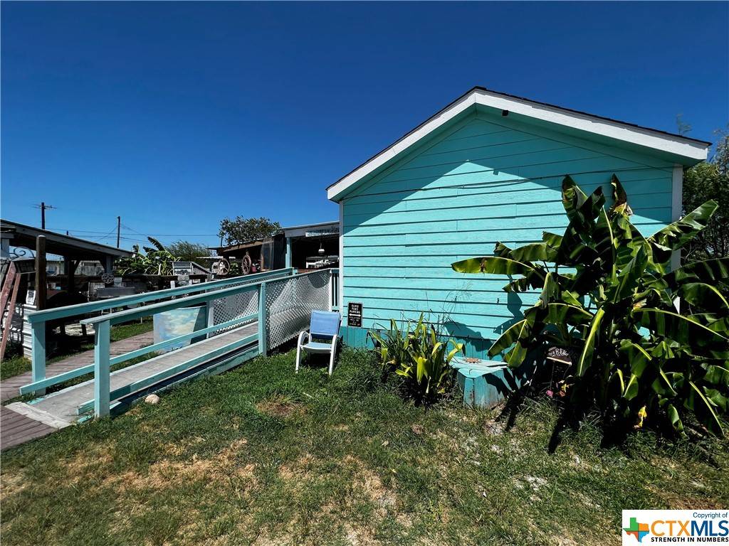 Rockport, TX 78382,722 Rattlesnake Point RD