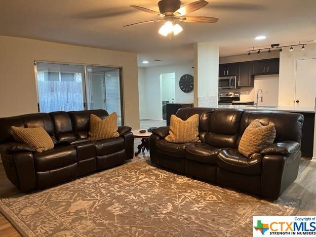 Schertz, TX 78108,4017 Cypress CT