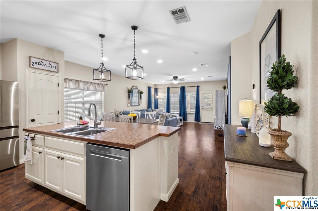 Hutto, TX 78634,1205 Tricia CV