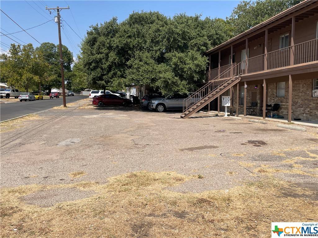 Killeen, TX 76541,607 W Church AVE