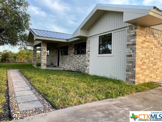 Orange Grove, TX 78372,130 CR 3211