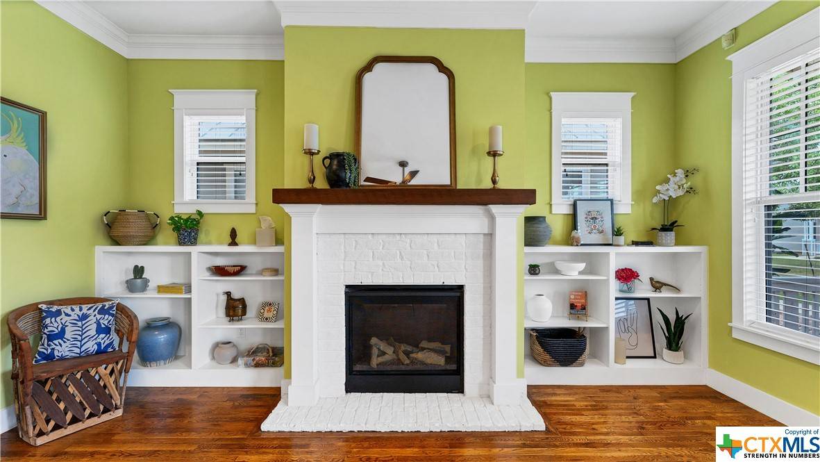 New Braunfels, TX 78130,646 Center Green
