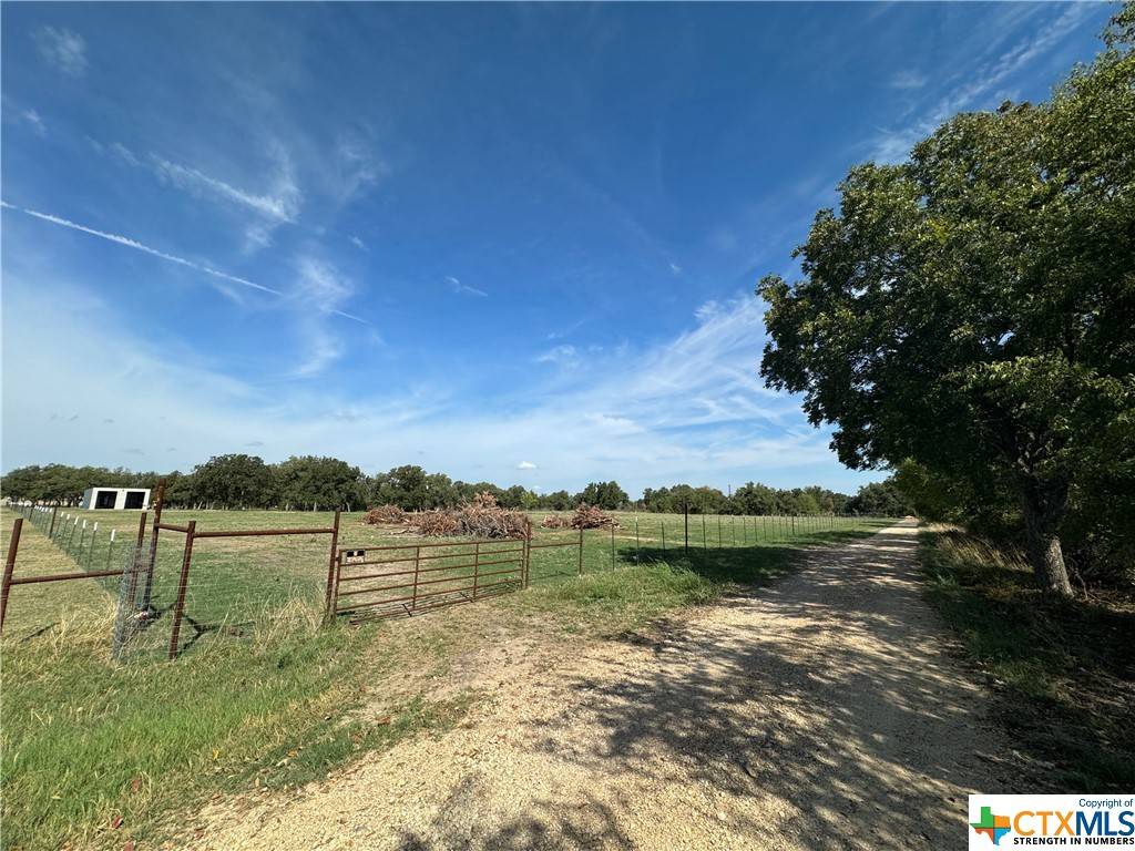 Holland, TX 76534,17960 Fm 2268