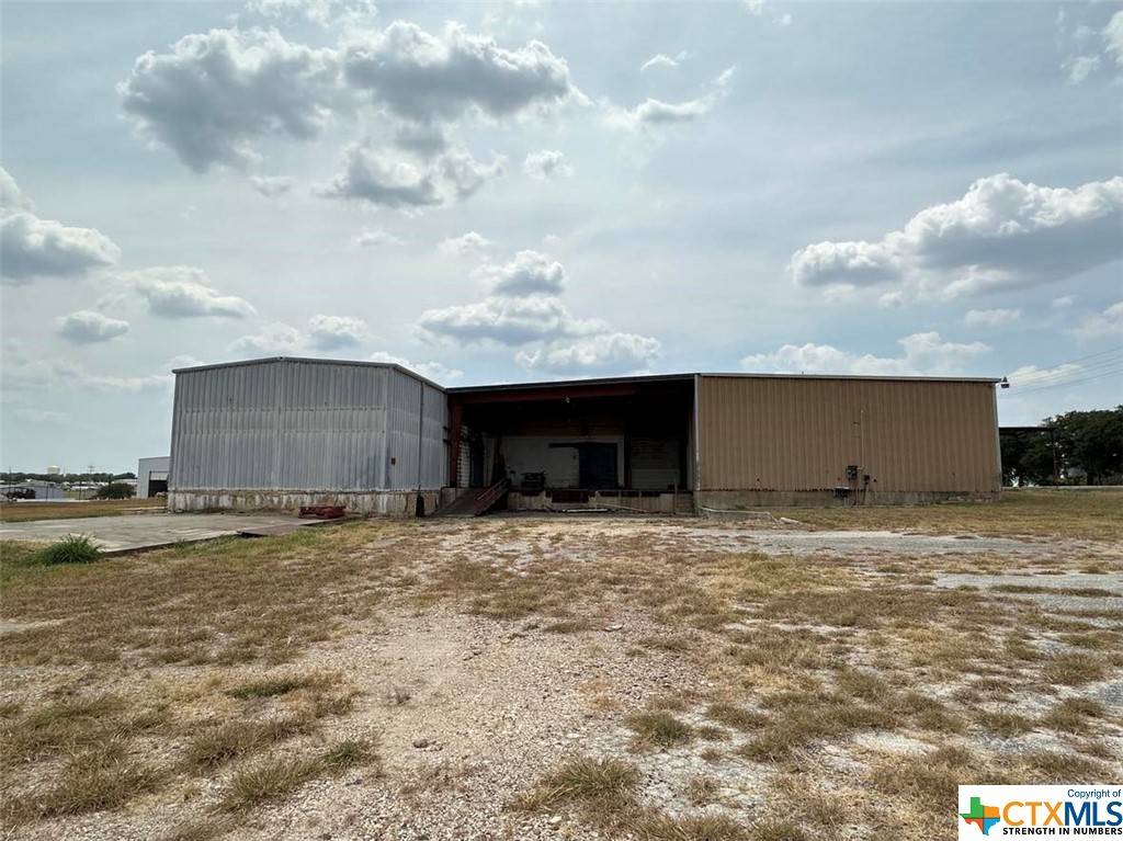 Gonzales, TX 78629,2600 Church ST