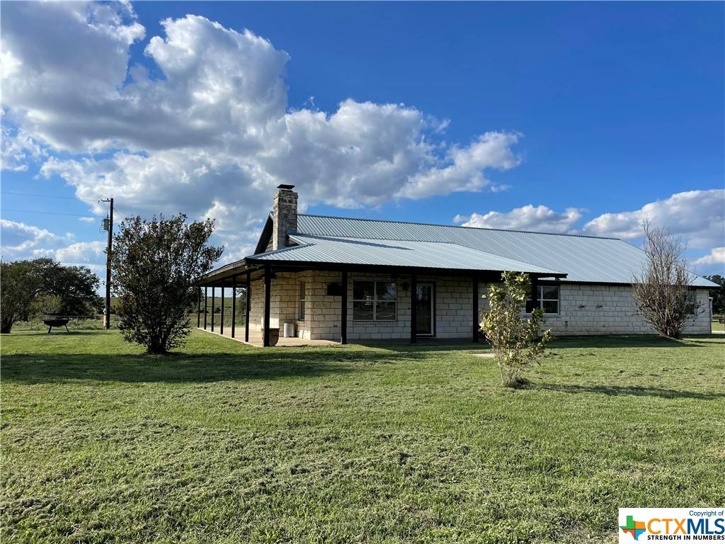 Rosanky, TX 78953,5865 State Highway 304