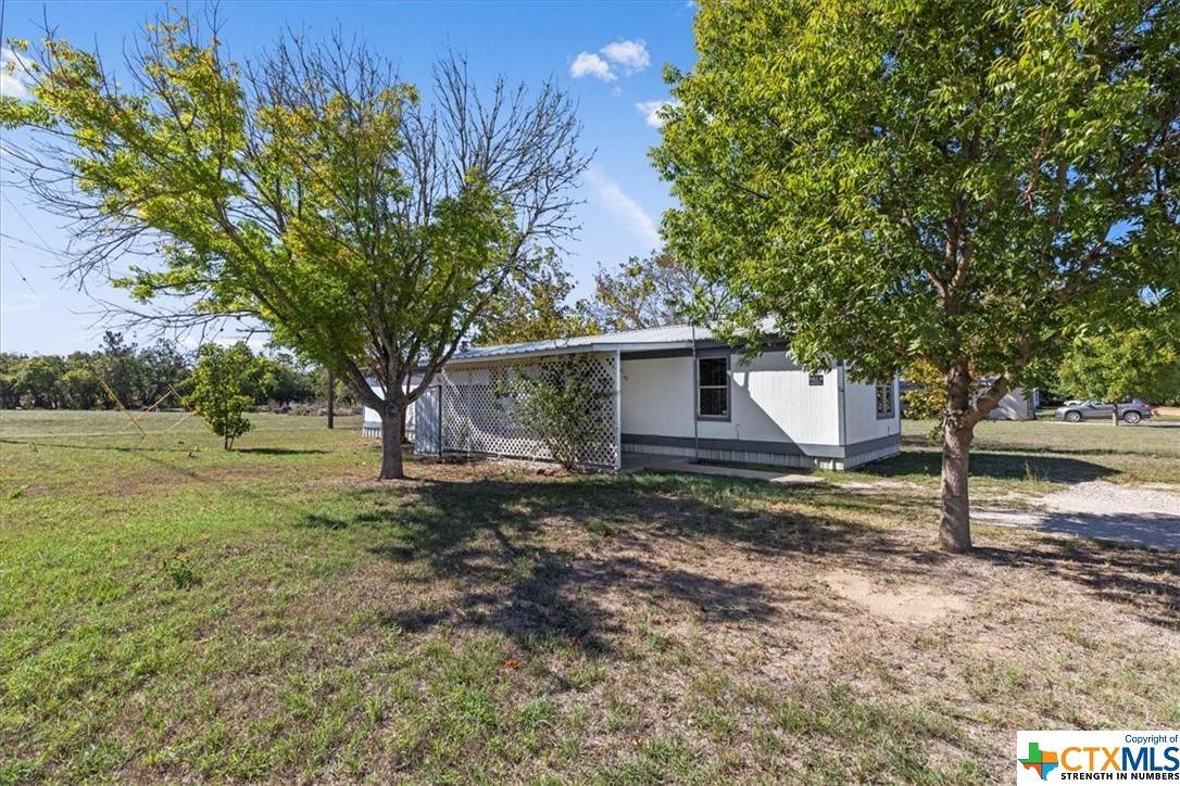 Blanco, TX 78606,1411 A Democrat ST