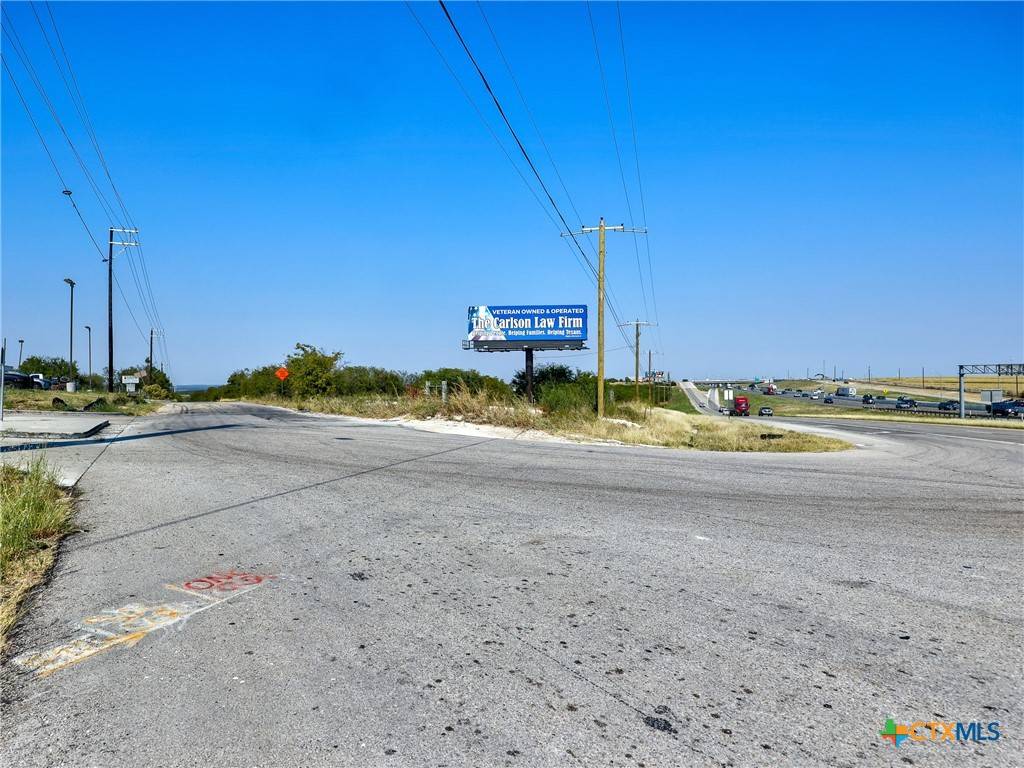Jarrell, TX 76537,14001 N. IH 35 HWY