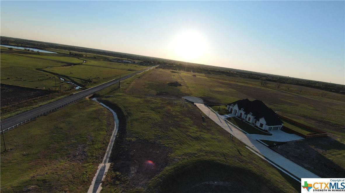 Lorena, TX 76655,133 Sunflower ST