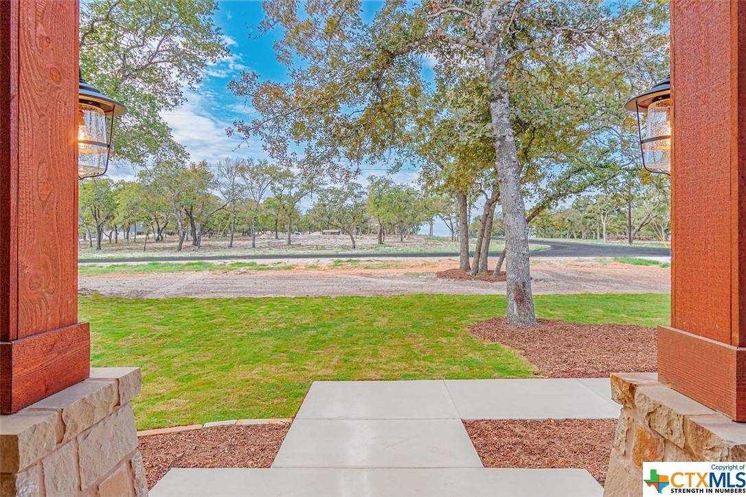 La Vernia, TX 78121,172 Hondo Ridge