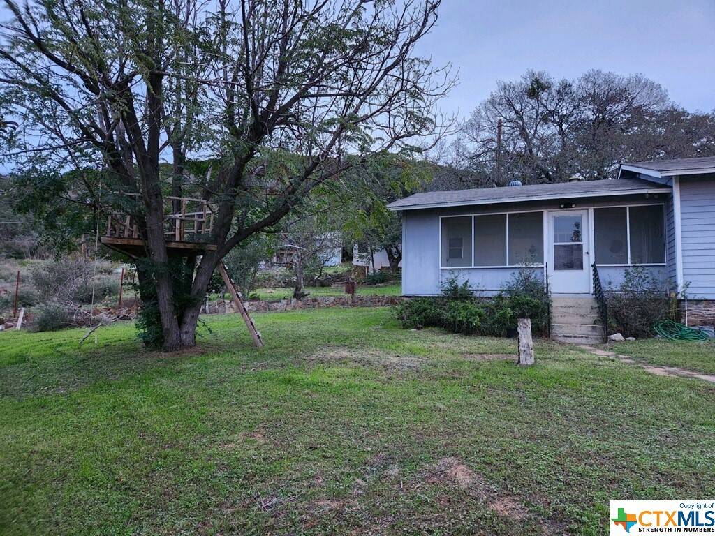 Burnet, TX 78611,201 Berry LN