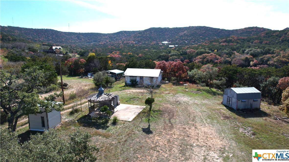 Pipe Creek, TX 78063,1212 Spring RD