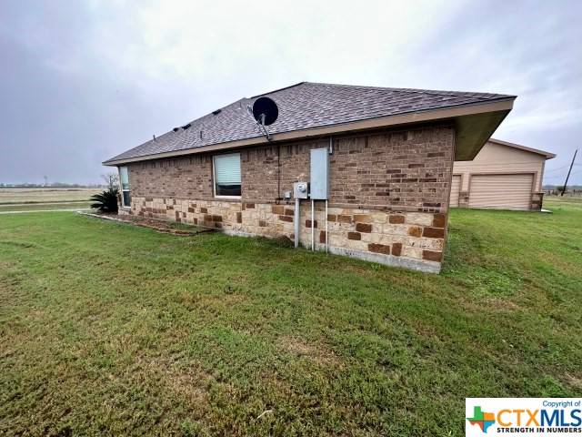 Tivoli, TX 77990,120 Layton LN