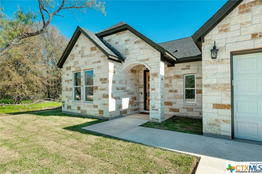 Bastrop, TX 78602,121 Waimalu CT