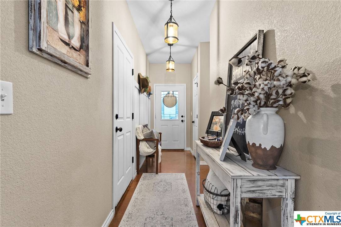 Lampasas, TX 76550,804 E Avenue D ST