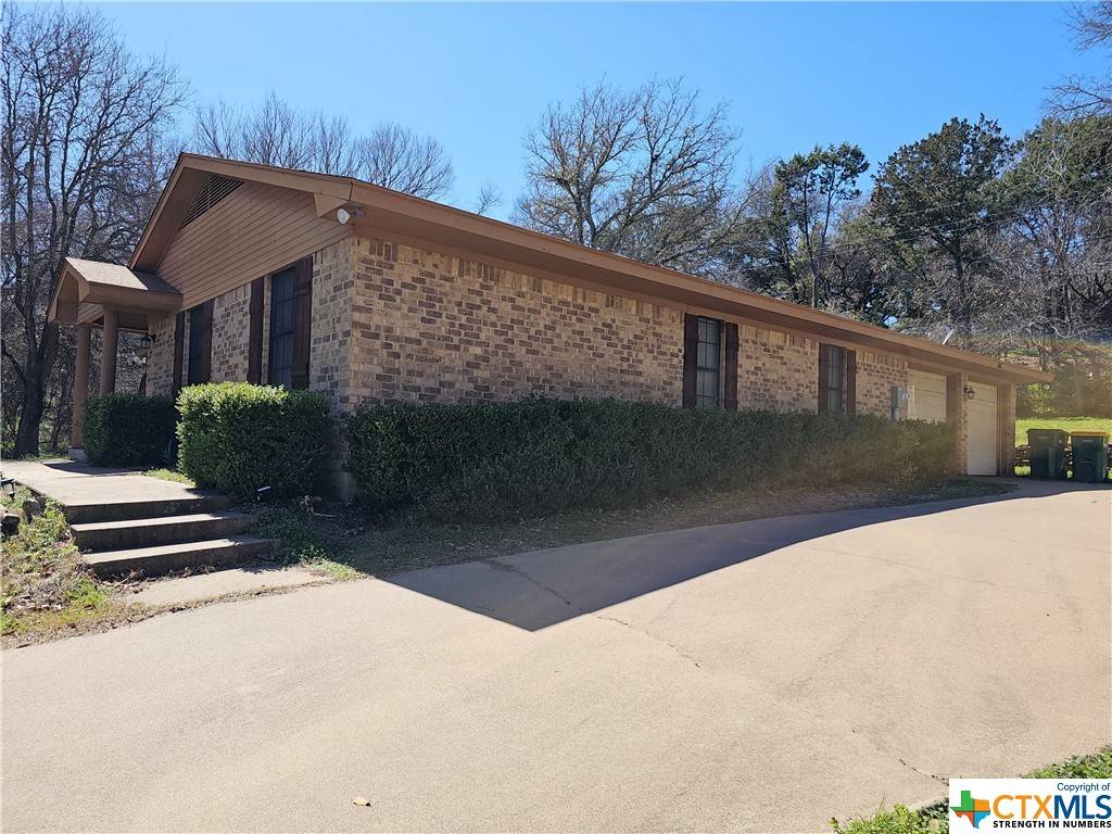 Gatesville, TX 76528,107 Tanglewood DR