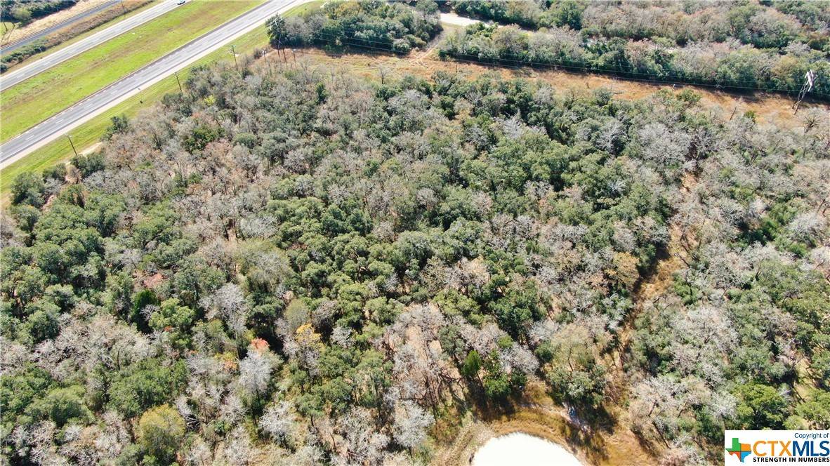 Inez, TX 77968,201 Post Oak RD