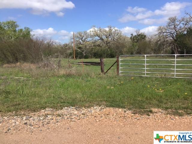 Cuero, TX 77954,000 Old Yoakum CIR