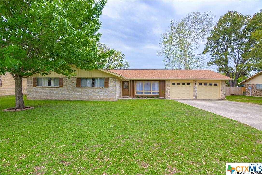 Seguin, TX 78155,1331 Canary LN