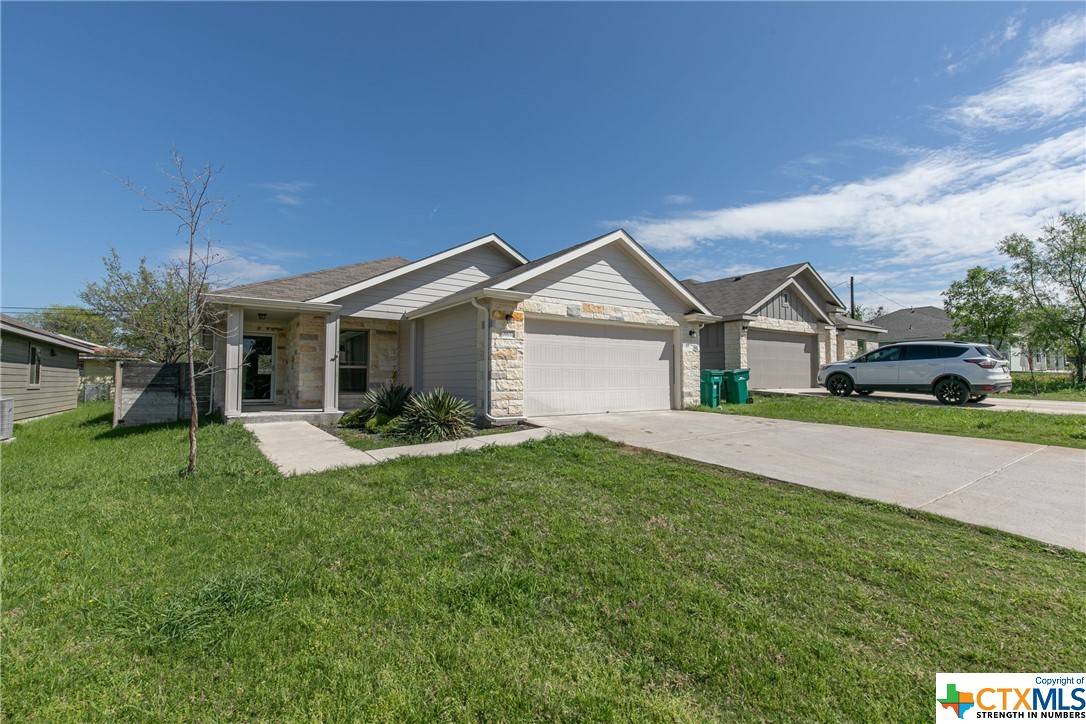 Cottonwood Shores, TX 78657,865 Pine LN