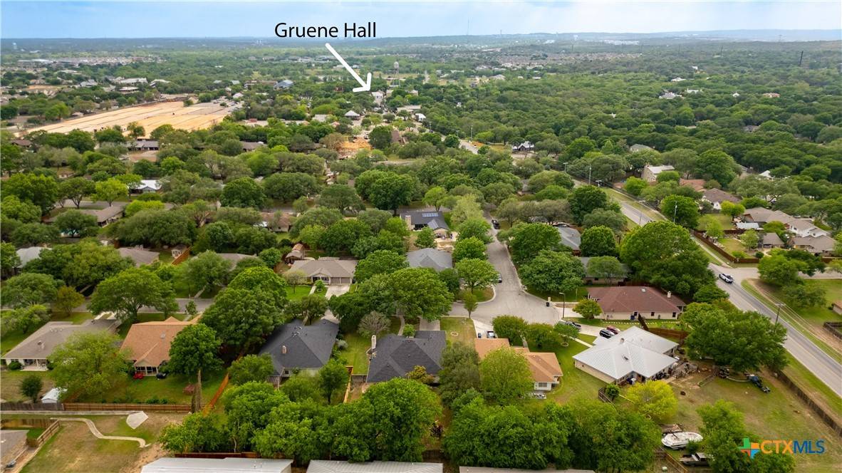 New Braunfels, TX 78130,1274 Fox Glen RD