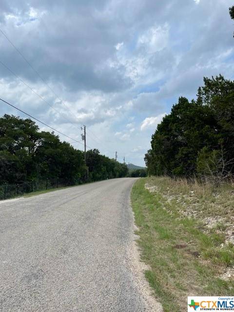 Canyon Lake, TX 78133,475 Village Top