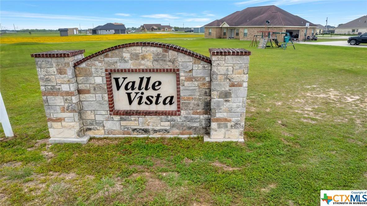 Victoria, TX 77905,157 Monte Vista ST