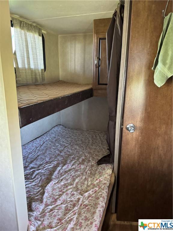 Palacios, TX 77465,51 Mackerel CT