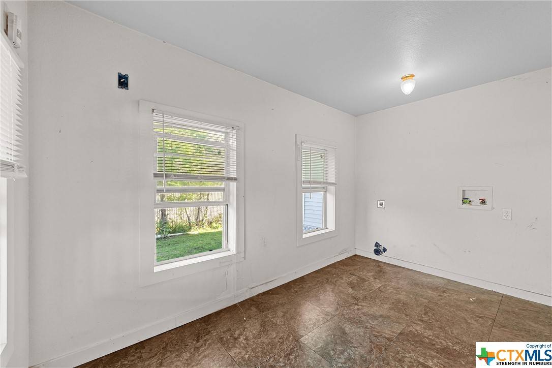 Eddy, TX 76524,406 Eagle DR
