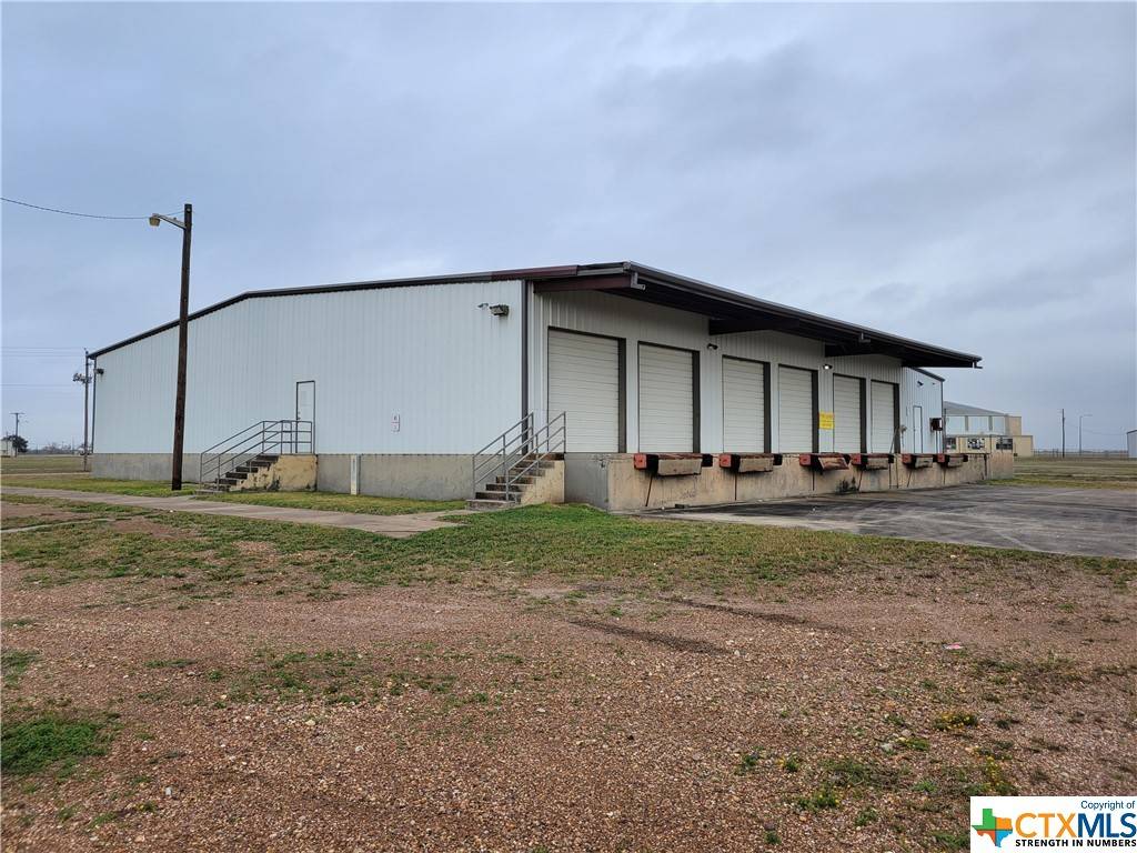 Victoria, TX 77904,204 S Hangar DR