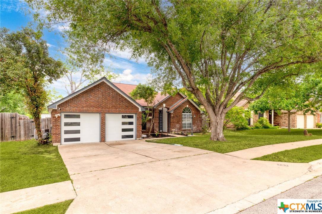 Pflugerville, TX 78660,707 Canyon Bend RD