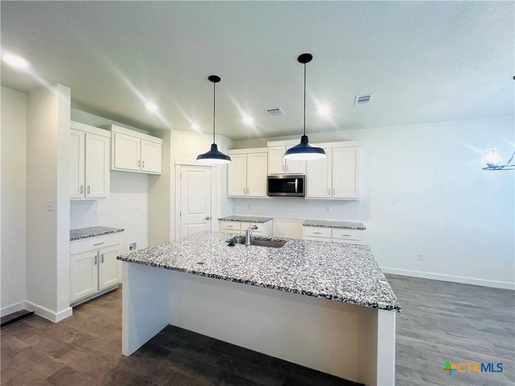 Temple, TX 76502,1414 Cedar River LN