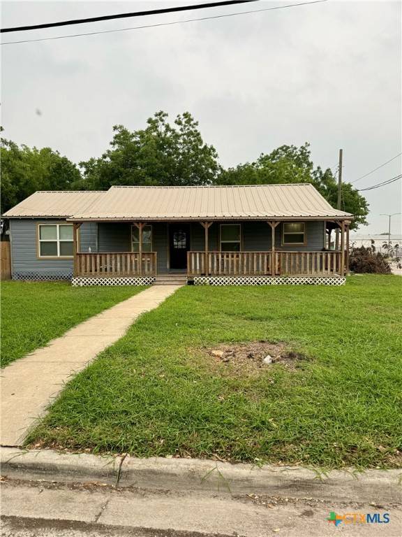 Port Lavaca, TX 77979,118 W Mahan ST