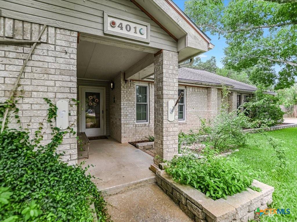 Kyle, TX 78640,401 Sunflower CV