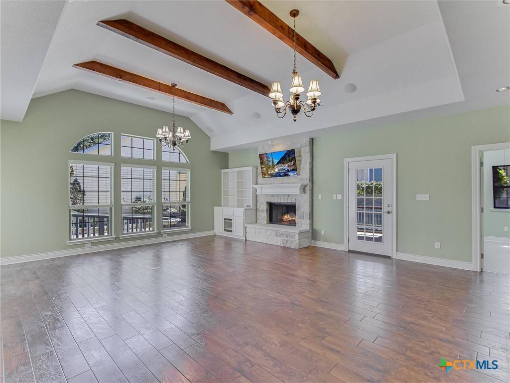 Wimberley, TX 78676,1 Woodview CT