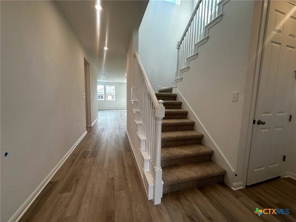 Marble Falls, TX 78654,112 Jasmine LN