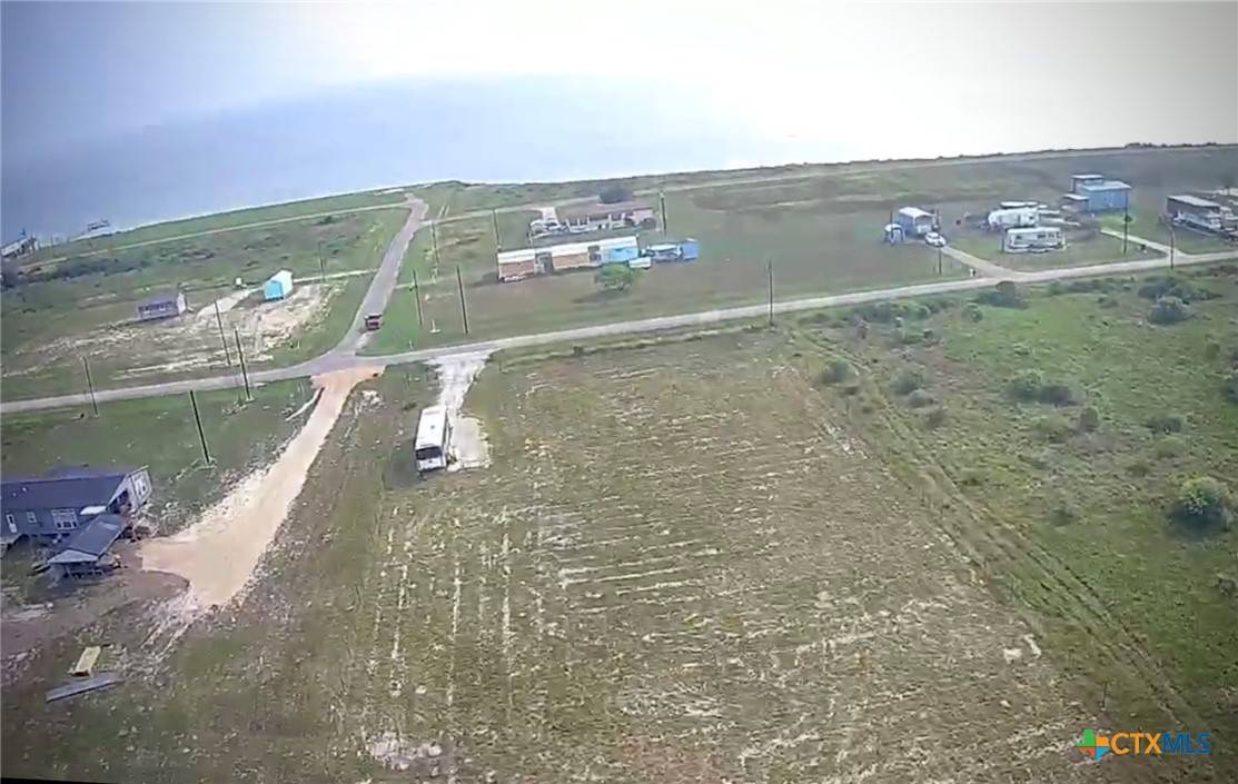 Port Lavaca, TX 77979,379 S Quailrun AVE