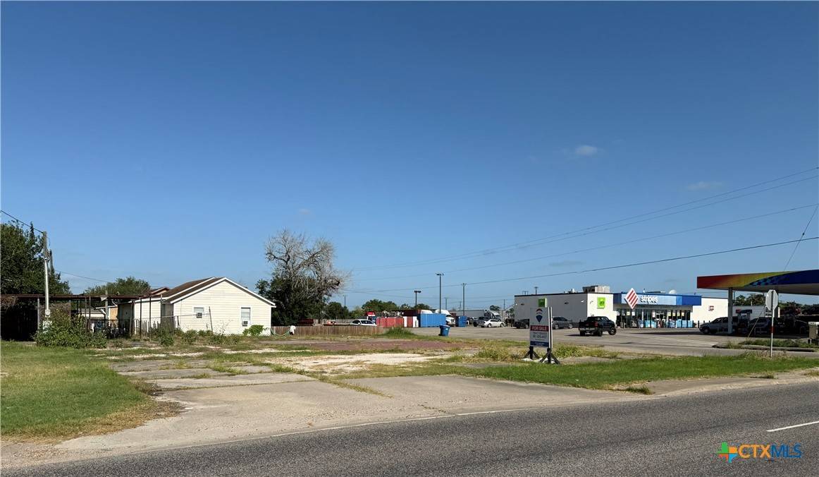 Refugio, TX 78377,202 N Alamo ST