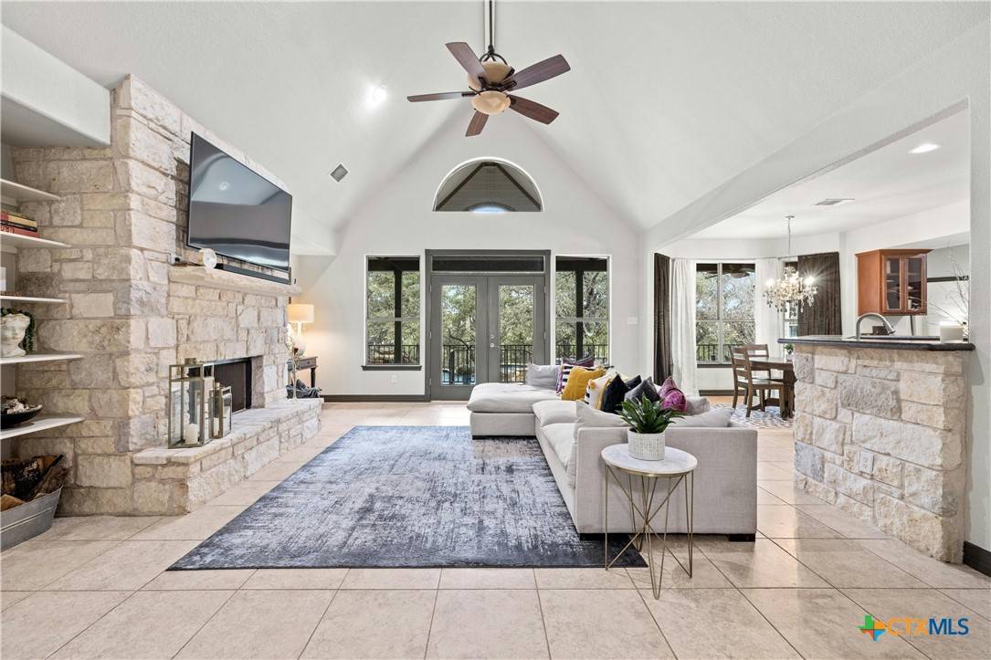 Liberty Hill, TX 78642,153 N Showhorse DR