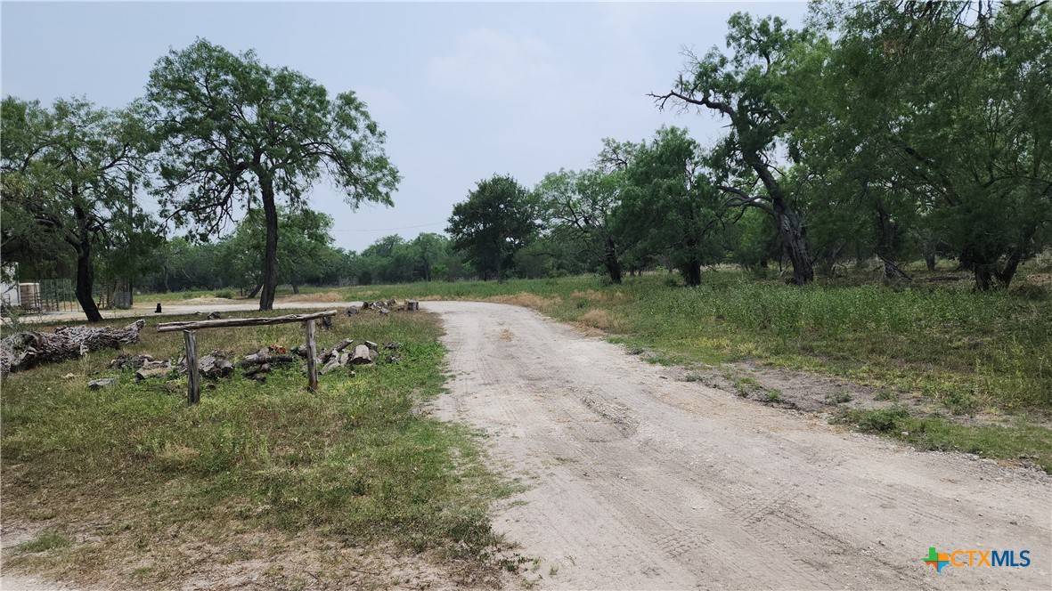 George West, TX 78022,111 Deerrun CIR